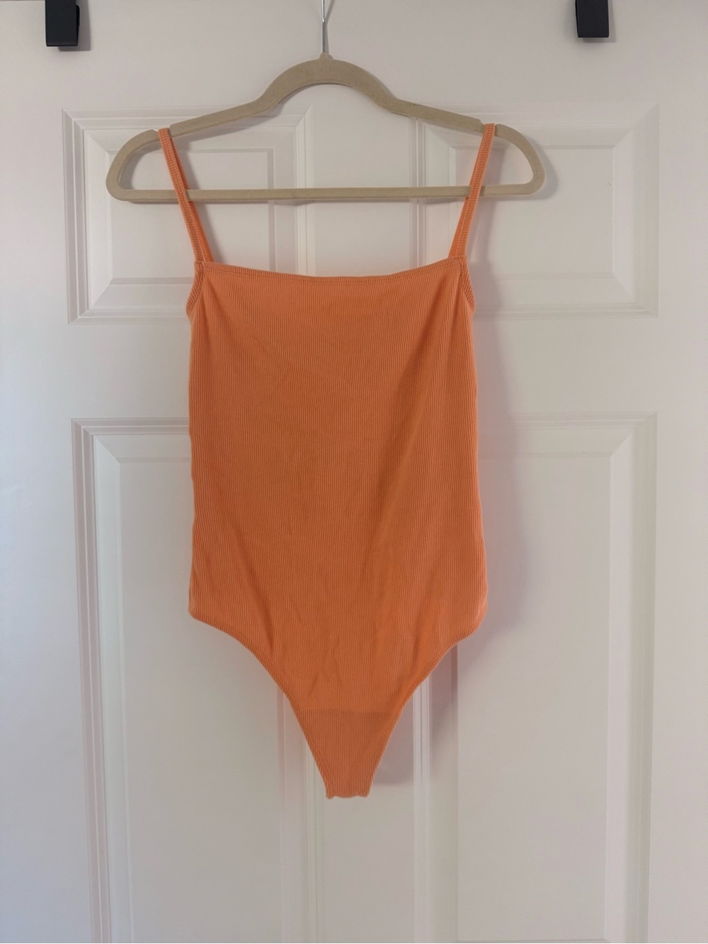 Abercrombie & Fitch Twist Back Bodysuit